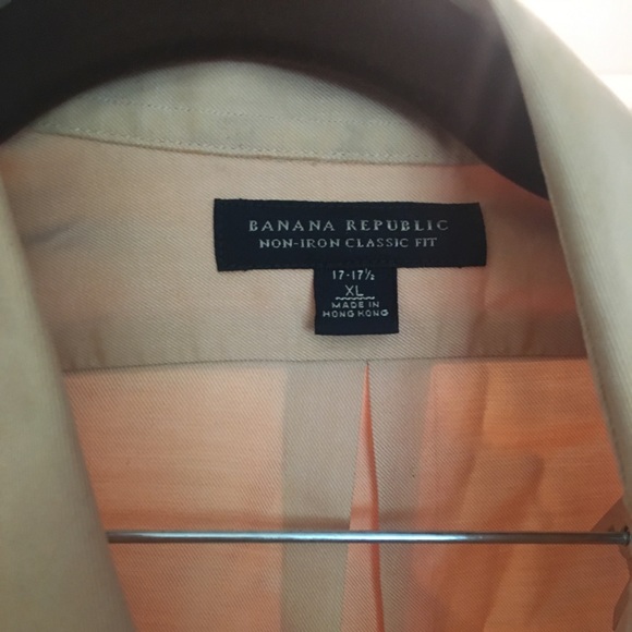 ❗️Men’s Banana Republic Dress Shirt - Picture 2 of 3